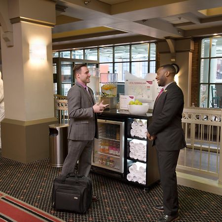 Crowne Plaza Indianapolis-Dwtn-Union Stn By Ihg Hotell Eksteriør bilde