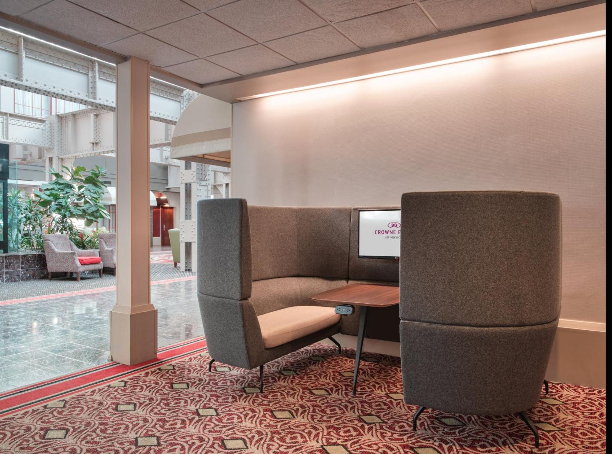 Crowne Plaza Indianapolis-Dwtn-Union Stn By Ihg Hotell Eksteriør bilde